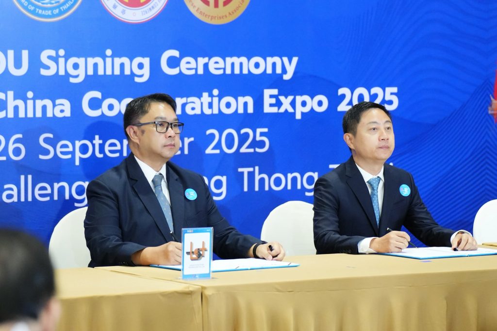 {"ARInfo":{"IsUseAR":false},"Version":"1.0.0","MakeupInfo":{"IsUseMakeup":false},"FaceliftInfo":{"IsChangeEyeLift":false,"IsChangeFacelift":false,"IsChangePostureLift":false,"IsChangeNose":false,"IsChangeFaceChin":false,"IsChangeMouth":false,"IsChangeThinFace":false},"BeautyInfo":{"SwitchMedicatedAcne":false,"IsAIBeauty":false,"IsBrightEyes":false,"IsSharpen":false,"IsOldBeauty":false,"IsReduceBlackEyes":false},"HandlerInfo":{"AppName":2},"FilterInfo":{"IsUseFilter":false}}